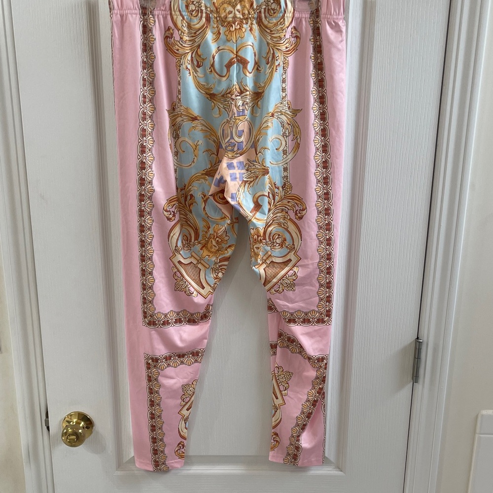 Elegant Pink and Gold Women's Shirt and Pants - Picture 5 of 7
